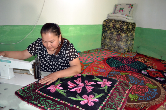 冬闲变冬忙给我们的启示申论,冬闲变冬忙生产不停步