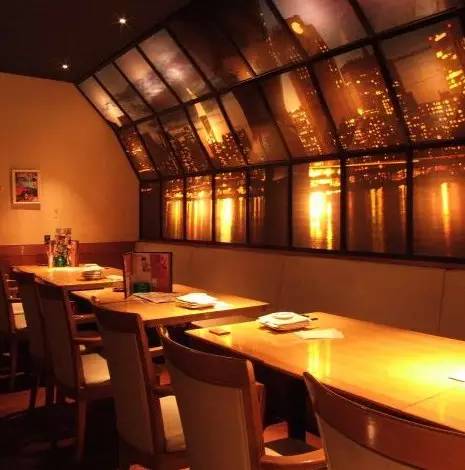 首尔、东京的街头美食每天都在拿钩子勾我,尤其这几家!