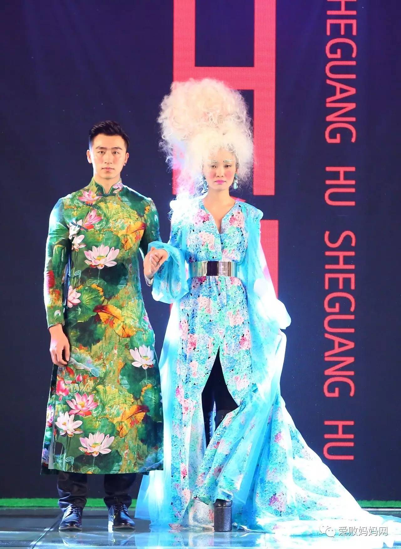 秘密花园里的时尚邂逅——第五届爱败妈妈时尚盛典闪耀绽放