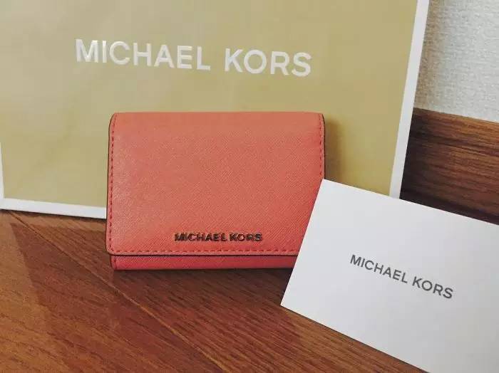 最受女生欢迎的十大包包排行榜,女士皮夹子什么牌子好