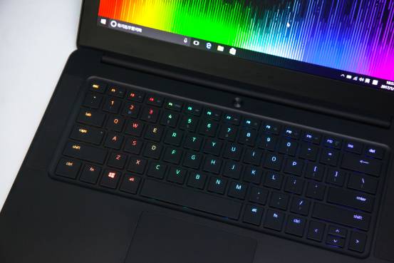 雷蛇灵刃152060测评,雷蛇买灵刃14还是灵刃15