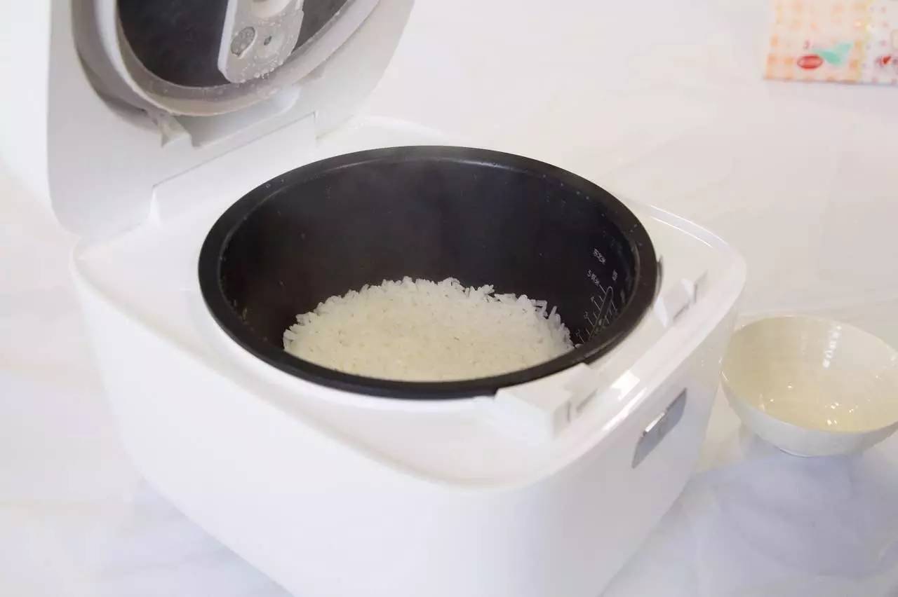千元以上电饭煲怎么选,美的千元电饭煲推荐测评