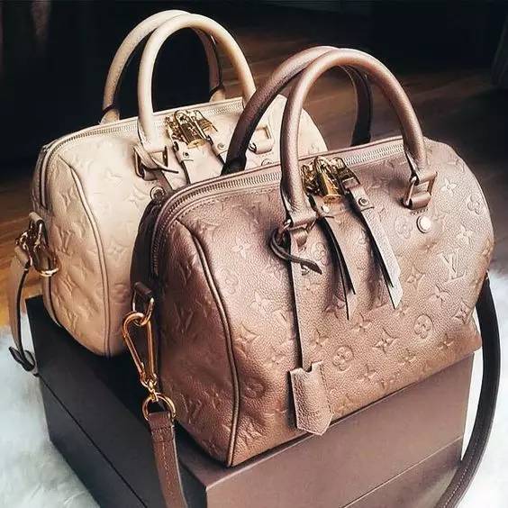 人生第一个大牌包包选什么牌子,人生中第一个大牌包包