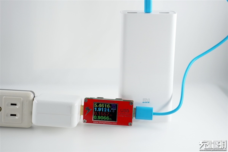 x90120w充电器拆解,9x充电头拆解视频