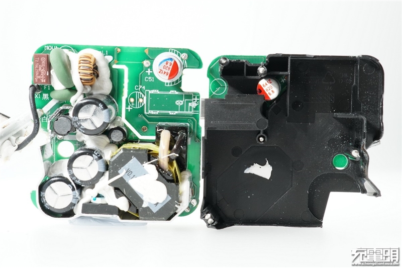 x90120w充电器拆解,9x充电头拆解视频