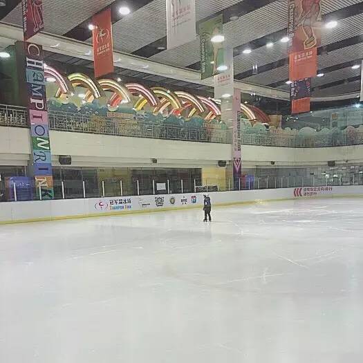 北京海淀嬉雪乐园,冬天最适合去哪玩雪海淀区