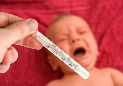 冬季宝宝发烧的最佳降温方法,冬季小儿发烧38度怎么处理