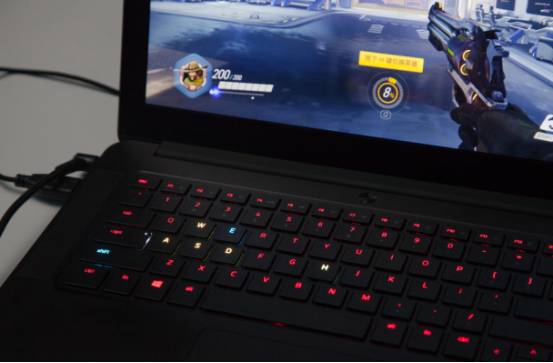 雷蛇灵刃152060测评,雷蛇买灵刃14还是灵刃15