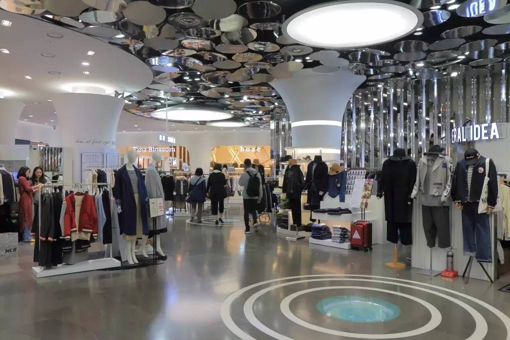 深度｜这几间商店颠覆了韩国的时尚零售业
