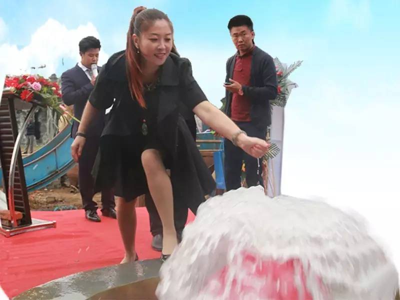 温泉泡一泡放松身心结束旅行,龙湾温泉国庆