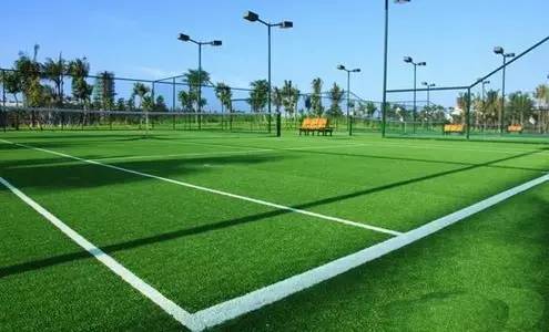 温泉泡一泡放松身心结束旅行,龙湾温泉国庆