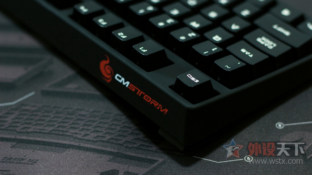 酷冷至尊xt红轴,烧友的点评