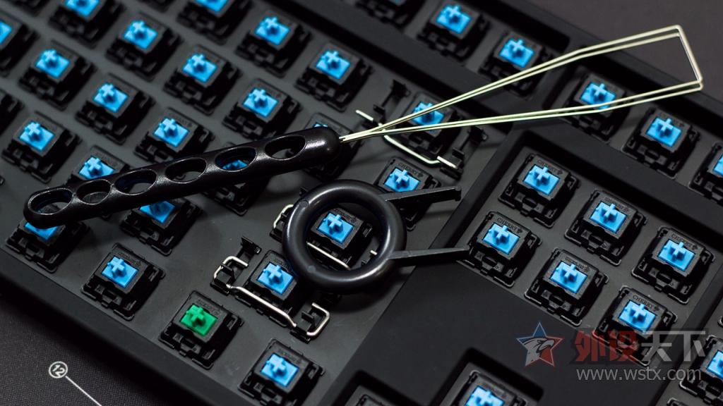 酷冷至尊xt红轴,烧友的点评