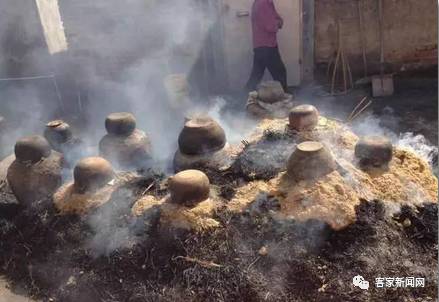 火炙客家娘酒制作过程,客家娘酒酿造视频教程