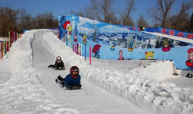 北京海淀嬉雪乐园,冬天最适合去哪玩雪海淀区