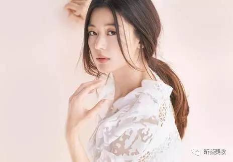 明星都爱的低马尾,超有氛围感的双马尾简单教程