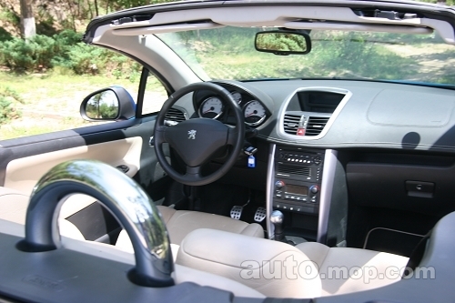 追风逐日完整视频,试驾标致207cc1.6t手动六速