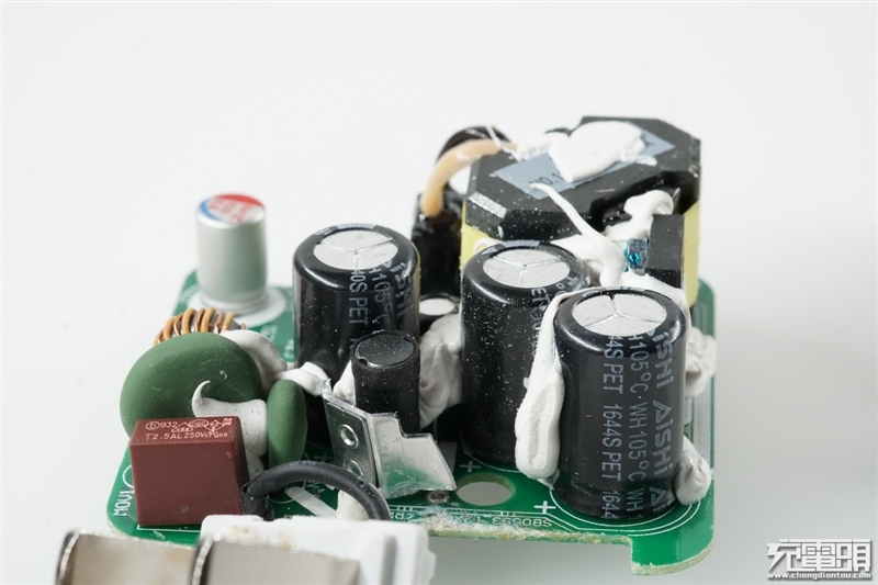 x90120w充电器拆解,9x充电头拆解视频