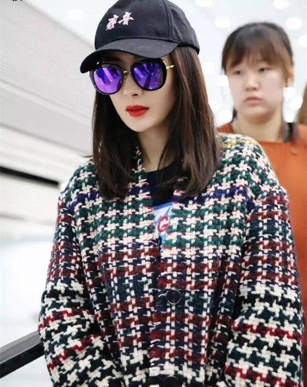 大红唇特别显老,大红唇真的很考验气质