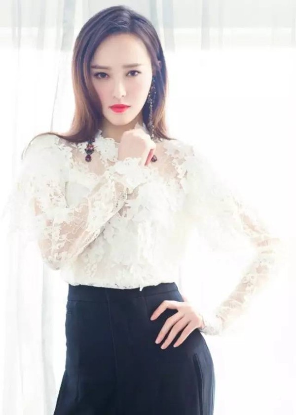 大红唇特别显老,大红唇真的很考验气质