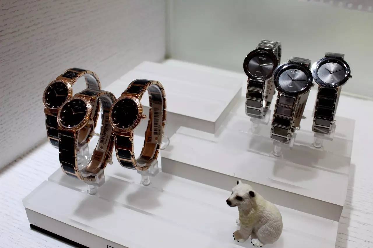 韩剧同款女手表,电视剧韩国明星同款手表