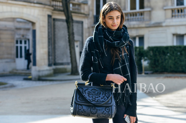 回家抗台风,回家过年再大的风雨也阻挡不了