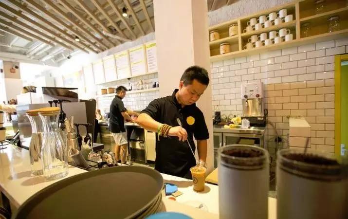 2016大盘点｜阅读正在成为中国人的生活方式（附人文社科热门书单）