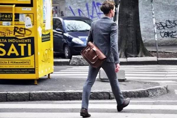 burberry包包和lv包对比,burberry十大必买包包