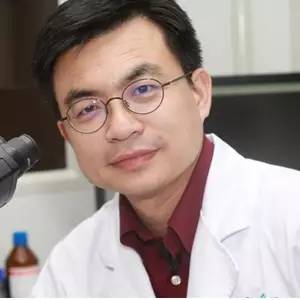 中国科学院肿瘤医院顶级肝癌专家,清华长庚医院肝癌介入治疗