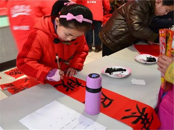 关于春节习俗绘本,英语绘本制作春节