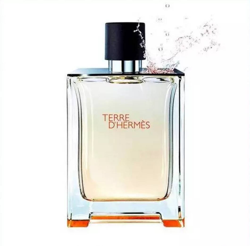 一个男人最少要有几款香水,男人一生就这几款香水