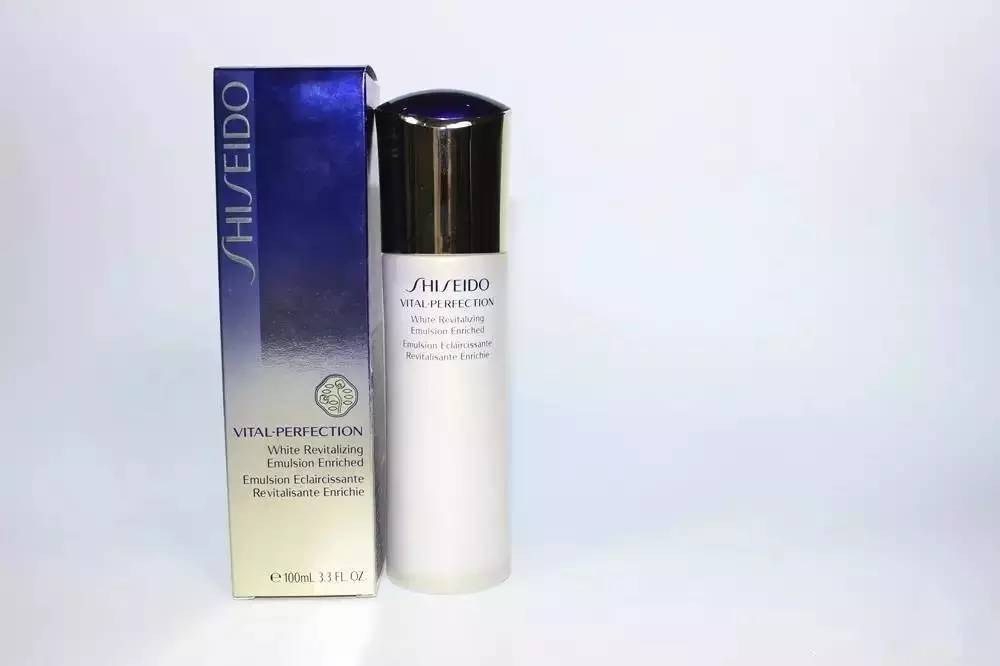 继老干妈、辣条后，老祖宗的中草药护肤在国外INS上火了！