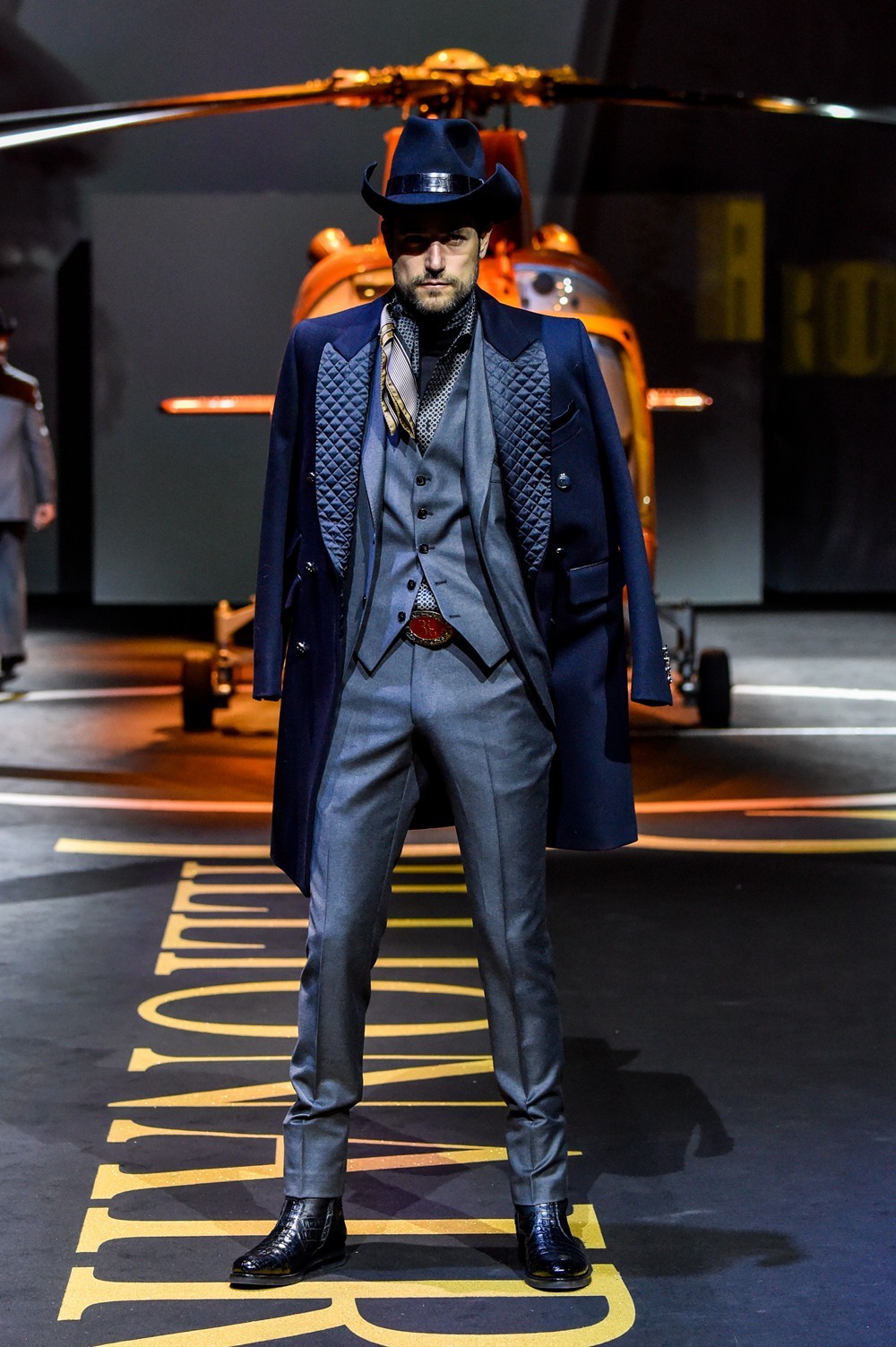 BILLIONAIRE｜老爷们儿的人生秀场