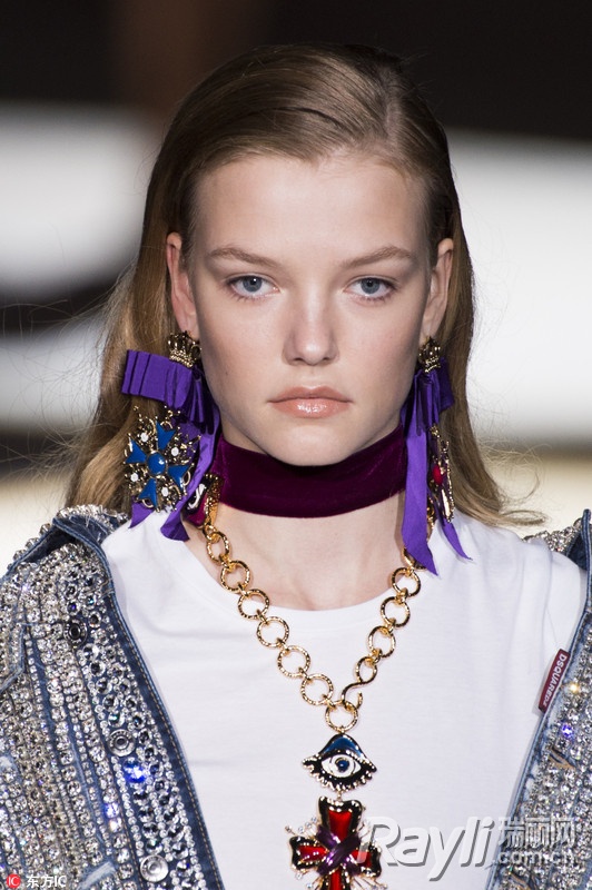 杨幂实力飙演技,杨幂天鹅绒连裤袜