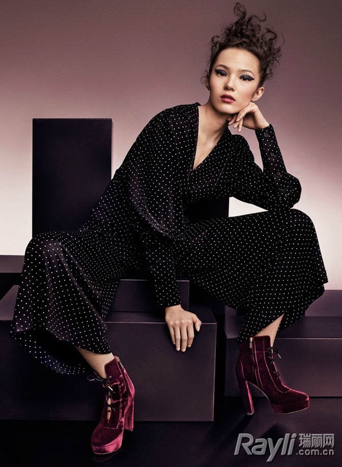 杨幂实力飙演技,杨幂天鹅绒连裤袜