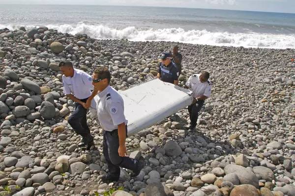 马航mh370究竟怎么了,老梁说马航mh370完整版