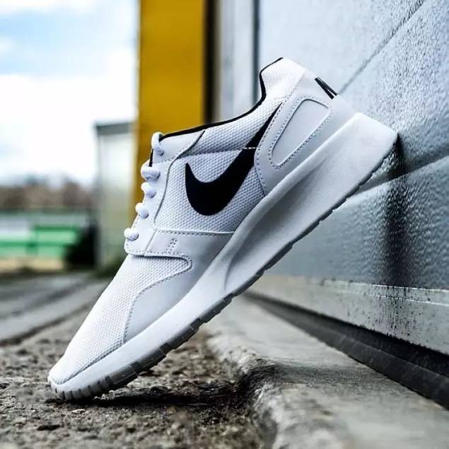 男童鞋小白鞋板鞋12-15岁潮款最新,潮品爆款小白鞋不挑年龄穿搭