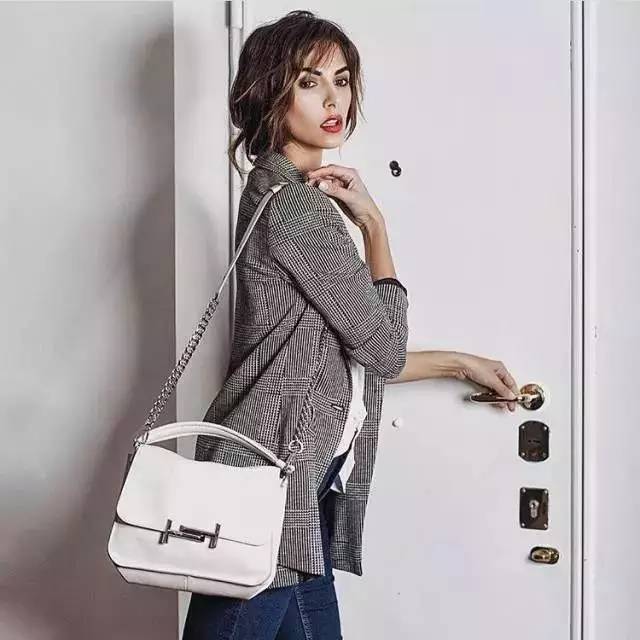 还在满大街集五福?杭州AR实景红包主战场在这里!2000个现金大红包扫个够!