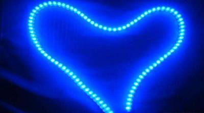 便携节能灯led灯如何选购,led三色灯推荐产品