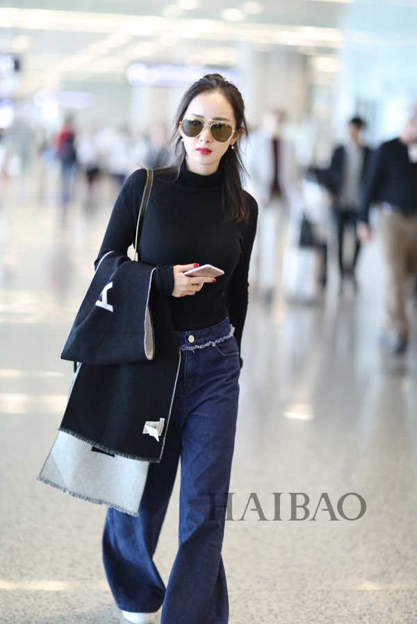 杨幂带货女王街拍,杨幂时尚街拍视频