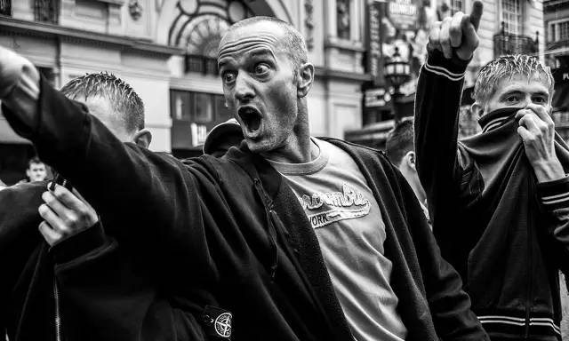 俄足球流氓,俄罗斯世界杯足球流氓