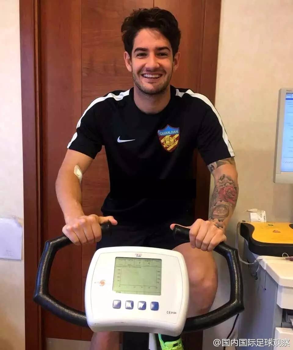 权健和帕托最后一战,权健对帕托视频