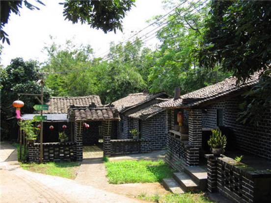 南宁旅游景点吃喝玩乐,南宁旅游游山玩水景点推荐