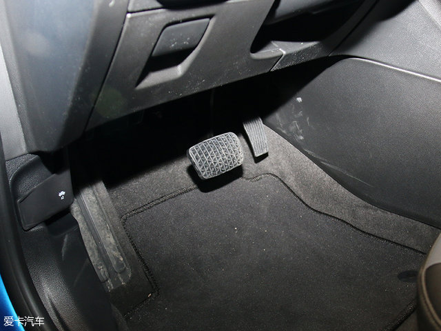 非常运动的车图片,2013款雪佛兰科鲁兹两厢