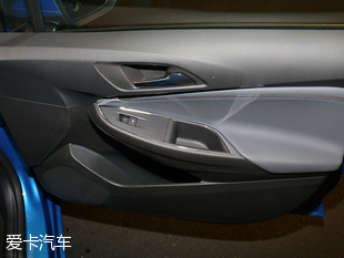 非常运动的车图片,2013款雪佛兰科鲁兹两厢