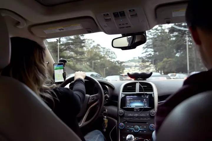 专车司机应该做到哪些细节,当专职司机注意事项