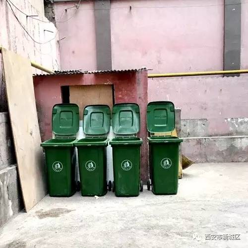 院长大搞翻新改造工程,院长翻天覆地的生活