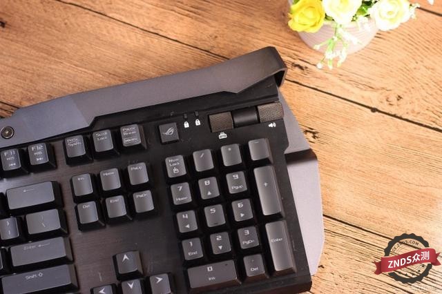 华硕501+机箱评测,华硕501机箱实测