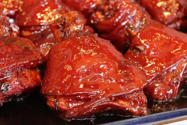 「镇生活」过年还在镇江好，镇江VS国外，100块钱能干啥？看完惊呆你！