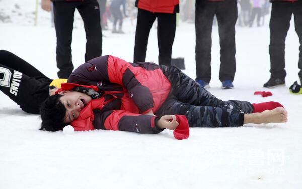 综艺频道2020过年天天乐,山东综艺过年天天乐大年初三